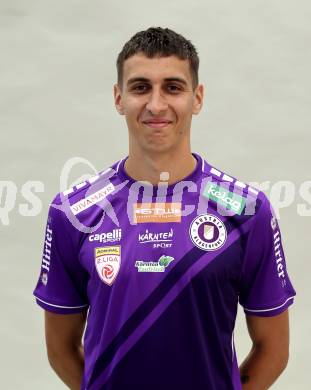 Fussball. 2. Liga. Mannschaftsfototermin SK Austria Klagenfurt. Mario Matkovic. Klagenfurt, am , am 17.7.2025.
Foto: Kuess
www.qspictures.net
---
pressefotos, pressefotografie, kuess, qs, qspictures, sport, bild, bilder, bilddatenbank