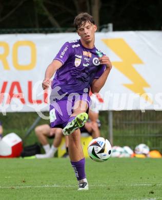 Fussball Testspiel. Velden gegen SK Austria Klagenfurt.   Matteo Kitz  (Klagenfurt). Velden, am 18.7.2025.
Foto: Kuess
www.qspictures.net
---
pressefotos, pressefotografie, kuess, qs, qspictures, sport, bild, bilder, bilddatenbank