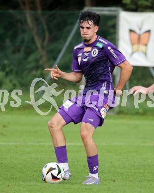 Fussball Testspiel. Velden gegen SK Austria Klagenfurt.   Almir Oda  (Klagenfurt). Velden, am 18.7.2025.
Foto: Kuess
www.qspictures.net
---
pressefotos, pressefotografie, kuess, qs, qspictures, sport, bild, bilder, bilddatenbank