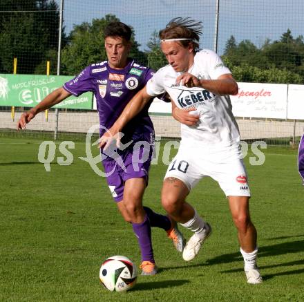 Fussball Testspiel. Velden gegen SK Austria Klagenfurt. Lukas Lausegger  (Velden), Alexander Ranacher  (Klagenfurt). Velden, am 18.7.2025.
Foto: Kuess
www.qspictures.net
---
pressefotos, pressefotografie, kuess, qs, qspictures, sport, bild, bilder, bilddatenbank