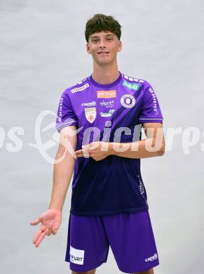Fussball. 2. Liga. Mannschaftsfototermin SK Austria Klagenfurt. Jubel Matteo Kitz. Klagenfurt, am , am 17.7.2025.
Foto: Kuess
www.qspictures.net
---
pressefotos, pressefotografie, kuess, qs, qspictures, sport, bild, bilder, bilddatenbank