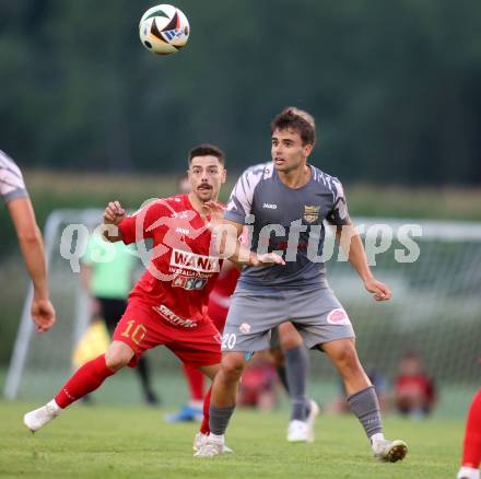 Fussball Kaerntner Liga. Grafenstein gegen Koettmannsdorf. Fabio Sebastian Miklautz  (Grafenstein),  Daniel Hans Genser (Koettmannsdorf). Grafenstein, am 1.8..2025.
Foto: Kuess
www.qspictures.net
---
pressefotos, pressefotografie, kuess, qs, qspictures, sport, bild, bilder, bilddatenbank