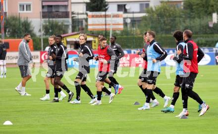 Fussball Bundesliga. Wolfsberger AC  gegen SCR Altach.  Aufwaermen (Altach). Wolfsberg, am 2.8..2025.
Foto: Kuess
www.qspictures.net
---
pressefotos, pressefotografie, kuess, qs, qspictures, sport, bild, bilder, bilddatenbank