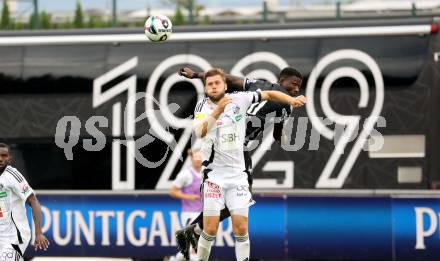 Fussball Bundesliga. Wolfsberger AC  gegen SCR Altach.  Dominik Baumgartner  (Wolfsberg),   Donis Avdijaj (Altach). Wolfsberg, am 2.8..2025.
Foto: Kuess
www.qspictures.net
---
pressefotos, pressefotografie, kuess, qs, qspictures, sport, bild, bilder, bilddatenbank