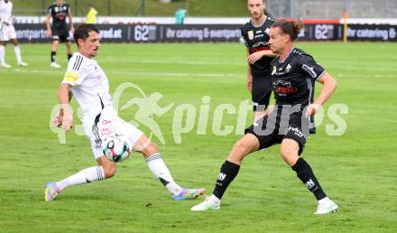 Fussball Bundesliga. Wolfsberger AC  gegen SCR Altach.  Simon Piesinger (Wolfsberg),  Patrick Sebastian Greil  (Altach). Wolfsberg, am 2.8..2025.
Foto: Kuess
www.qspictures.net
---
pressefotos, pressefotografie, kuess, qs, qspictures, sport, bild, bilder, bilddatenbank