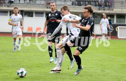 Fussball Bundesliga. Wolfsberger AC  gegen SCR Altach. Simon Piesinger (Wolfsberg),    Paul-Friedrich Koller (Altach). Wolfsberg, am 2.8..2025.
Foto: Kuess
www.qspictures.net
---
pressefotos, pressefotografie, kuess, qs, qspictures, sport, bild, bilder, bilddatenbank