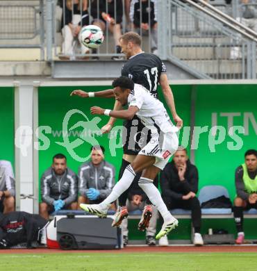 Fussball Bundesliga. Wolfsberger AC  gegen SCR Altach.  Thierno Mamadou Lamarana Ballo (Wolfsberg),  David Atanga  (Altach). Wolfsberg, am 2.8..2025.
Foto: Kuess
www.qspictures.net
---
pressefotos, pressefotografie, kuess, qs, qspictures, sport, bild, bilder, bilddatenbank