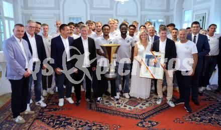 Fussball Bundesliga. Empfang fÃ¼r Cup-Sieger WAC. Klagenfurt, am 22.7.2025.
Foto: Kuess
www.qspictures.net
---
pressefotos, pressefotografie, kuess, qs, qspictures, sport, bild, bilder, bilddatenbank
