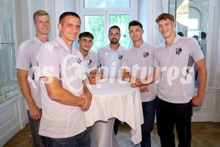 Fussball Bundesliga. Empfang fÃ¼r Cup-Sieger WAC.  Klagenfurt, am 22.7.2025.
Foto: Kuess
www.qspictures.net
---
pressefotos, pressefotografie, kuess, qs, qspictures, sport, bild, bilder, bilddatenbank