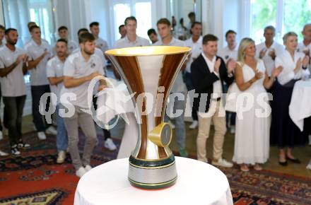 Fussball Bundesliga. Empfang fÃ¼r Cup-Sieger WAC.  Klagenfurt, am 22.7.2025.
Foto: Kuess
www.qspictures.net
---
pressefotos, pressefotografie, kuess, qs, qspictures, sport, bild, bilder, bilddatenbank