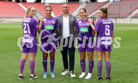 Fussball Frauen 2. Bundesliga. SK Austria Klagenfurt. Sponsorentermin. Klagenfurt, am 5.8.2025.
Foto: Kuess
---
pressefotos, pressefotografie, kuess, qs, qspictures, sport, bild, bilder, bilddatenbank