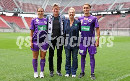 Fussball Frauen 2. Bundesliga. SK Austria Klagenfurt. Sponsorentermin. Klagenfurt, am 5.8.2025.
Foto: Kuess
---
pressefotos, pressefotografie, kuess, qs, qspictures, sport, bild, bilder, bilddatenbank