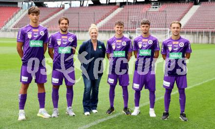 Fussball Frauen 2. Bundesliga. SK Austria Klagenfurt. Sponsorentermin. Klagenfurt, am 5.8.2025.
Foto: Kuess
---
pressefotos, pressefotografie, kuess, qs, qspictures, sport, bild, bilder, bilddatenbank