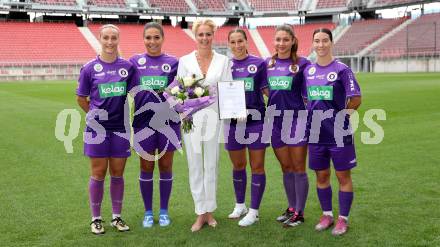 Fussball Frauen 2. Bundesliga. SK Austria Klagenfurt. Sponsorentermin. Klagenfurt, am 5.8.2025.
Foto: Kuess
---
pressefotos, pressefotografie, kuess, qs, qspictures, sport, bild, bilder, bilddatenbank