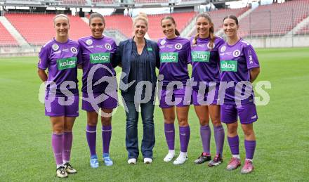 Fussball Frauen 2. Bundesliga. SK Austria Klagenfurt. Sponsorentermin. Klagenfurt, am 5.8.2025.
Foto: Kuess
---
pressefotos, pressefotografie, kuess, qs, qspictures, sport, bild, bilder, bilddatenbank