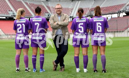 Fussball Frauen 2. Bundesliga. SK Austria Klagenfurt. Sponsorentermin. Klagenfurt, am 5.8.2025.
Foto: Kuess
---
pressefotos, pressefotografie, kuess, qs, qspictures, sport, bild, bilder, bilddatenbank