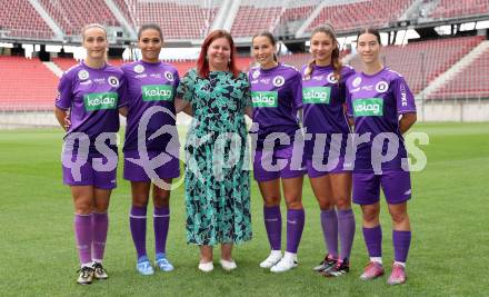 Fussball Frauen 2. Bundesliga. SK Austria Klagenfurt. Sponsorentermin. Klagenfurt, am 5.8.2025.
Foto: Kuess
---
pressefotos, pressefotografie, kuess, qs, qspictures, sport, bild, bilder, bilddatenbank