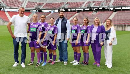 Fussball Frauen 2. Bundesliga. SK Austria Klagenfurt. Sponsorentermin. Klagenfurt, am 5.8.2025.
Foto: Kuess
---
pressefotos, pressefotografie, kuess, qs, qspictures, sport, bild, bilder, bilddatenbank