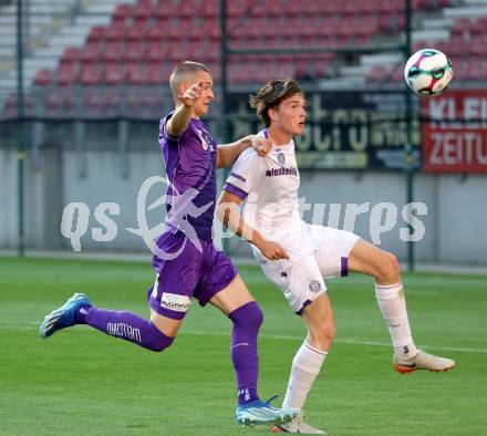 Fussball 2. Liga. SK Austria Klagenfurt gegen Young Violett Austria Wien.  Bartol Barisic (Klagenfurt),   Nicola Wojnar (Wien). Klagenfurt, 8.8.2025.
Foto: Kuess
www.qspictures.net
---
pressefotos, pressefotografie, kuess, qs, qspictures, sport, bild, bilder, bilddatenbank