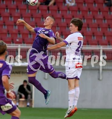 Fussball 2. Liga. SK Austria Klagenfurt gegen Young Violett Austria Wien. Bartol Barisic  (Klagenfurt),  Nicola Wojnar  (Wien). Klagenfurt, 8.8.2025.
Foto: Kuess
www.qspictures.net
---
pressefotos, pressefotografie, kuess, qs, qspictures, sport, bild, bilder, bilddatenbank