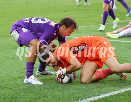 Fussball 2. Liga. SK Austria Klagenfurt gegen Young Violett Austria Wien.  Leo Vielgut (Klagenfurt),   Kenan Jusic (Wien). Klagenfurt, 8.8.2025.
Foto: Kuess
www.qspictures.net
---
pressefotos, pressefotografie, kuess, qs, qspictures, sport, bild, bilder, bilddatenbank