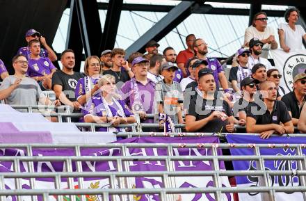 Fussball 2. Liga. SK Austria Klagenfurt gegen Young Violets Austria Wien. Fans  (Klagenfurt). Klagenfurt, 8.8.2025.
Foto: Kuess
www.qspictures.net
---
pressefotos, pressefotografie, kuess, qs, qspictures, sport, bild, bilder, bilddatenbank
