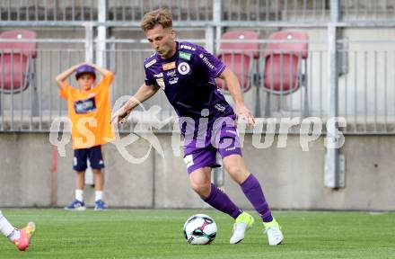Fussball 2. Liga. SK Austria Klagenfurt gegen Young Violets Austria Wien. Marc Andre Schmerboeck  (Klagenfurt). Klagenfurt, 8.8.2025.
Foto: Kuess
www.qspictures.net
---
pressefotos, pressefotografie, kuess, qs, qspictures, sport, bild, bilder, bilddatenbank