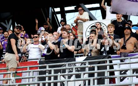 Fussball 2. Liga. SK Austria Klagenfurt gegen Young Violets Austria Wien. Fans  (Klagenfurt). Klagenfurt, 8.8.2025.
Foto: Kuess
www.qspictures.net
---
pressefotos, pressefotografie, kuess, qs, qspictures, sport, bild, bilder, bilddatenbank