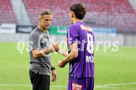 Fussball 2. Liga. SK Austria Klagenfurt gegen Young Violets Austria Wien.Trainer Rolf Landerl, Marcel Krnjic (Klagenfurt). Klagenfurt, 8.8.2025.
Foto: Kuess
www.qspictures.net
---
pressefotos, pressefotografie, kuess, qs, qspictures, sport, bild, bilder, bilddatenbank