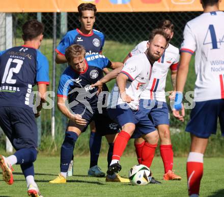 Fussball Unterliga Mitte. Arriach gegen Ludmannsdorf.  Gaber Petric  (Arriach),  Julian Hobel  (Ludmannsdorf).  Arriach, am 9.8.2025.
Foto. Kuess
www.qspictures.net
---
pressefotos, pressefotografie, kuess, qs, qspictures, sport, bild, bilder, bilddatenbank