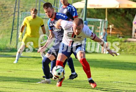 Fussball Unterliga Mitte. Arriach gegen Ludmannsdorf.  Gaber Petric (Arriach),  Drazan Vukajlovic  (Ludmannsdorf).  Arriach, am 9.8.2025.
Foto. Kuess
www.qspictures.net
---
pressefotos, pressefotografie, kuess, qs, qspictures, sport, bild, bilder, bilddatenbank