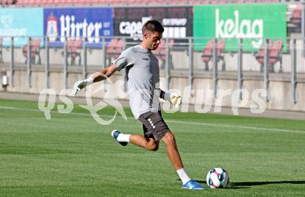 Fussball 2. Liga. SK Austria Klagenfurt gegen Young Violets Austria Wien. Tormanntrainer Marc Lamberger (Klagenfurt). Klagenfurt, 8.8.2025.
Foto: Kuess
www.qspictures.net
---
pressefotos, pressefotografie, kuess, qs, qspictures, sport, bild, bilder, bilddatenbank