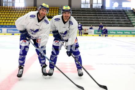 Eishockey Bundesliga. Training VSV.   Nick Hutchison, Adam Helewka.. Villach, am 11.8.2025.
Foto: Kuess
www.qspictures.net
---
pressefotos, pressefotografie, kuess, qs, qspictures, sport, bild, bilder, bilddatenbank