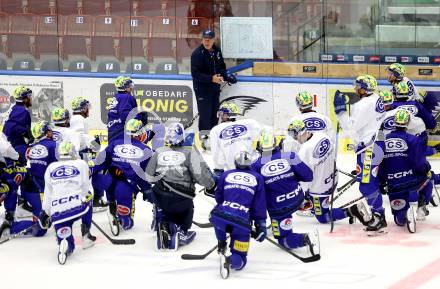 Eishockey Bundesliga. Training VSV.  Trainer Tray Tuomie.  Villach, am 11.8.2025.
Foto: Kuess
www.qspictures.net
---
pressefotos, pressefotografie, kuess, qs, qspictures, sport, bild, bilder, bilddatenbank