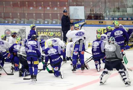 Eishockey Bundesliga. Training VSV.  Trainer Tray Tuomie.  Villach, am 11.8.2025.
Foto: Kuess
www.qspictures.net
---
pressefotos, pressefotografie, kuess, qs, qspictures, sport, bild, bilder, bilddatenbank