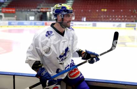 Eishockey Bundesliga. Training VSV.  Steven Strong. Villach, am 11.8.2025.
Foto: Kuess
www.qspictures.net
---
pressefotos, pressefotografie, kuess, qs, qspictures, sport, bild, bilder, bilddatenbank