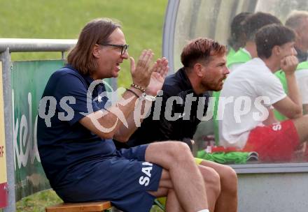 Fussball Kaerntner Liga.  Koettmannsdorf gegen SAK.  Trainer Richard Huber  (SAK).  Klagenfurt, am 17.8.2025.
Foto. Kuess
www.qspictures.net
---
pressefotos, pressefotografie, kuess, qs, qspictures, sport, bild, bilder, bilddatenbank