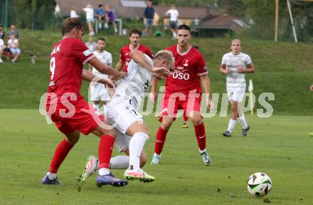 Fussball Kaerntner Liga.  Koettmannsdorf gegen SAK. Aner Mandzic  (Koettmannsdorf),  Luka Gajic   (SAK).  Klagenfurt, am 17.8.2025.
Foto. Kuess
www.qspictures.net
---
pressefotos, pressefotografie, kuess, qs, qspictures, sport, bild, bilder, bilddatenbank