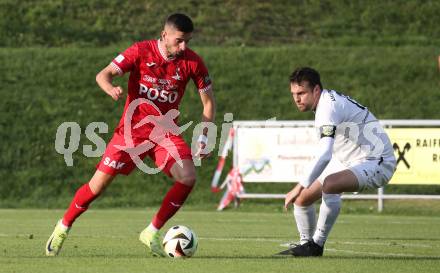 Fussball Kaerntner Liga.  Koettmannsdorf gegen SAK. Stephan Borovnik   (Koettmannsdorf),   Hrvoje Jakovljevic  (SAK).  Klagenfurt, am 17.8.2025.
Foto. Kuess
www.qspictures.net
---
pressefotos, pressefotografie, kuess, qs, qspictures, sport, bild, bilder, bilddatenbank