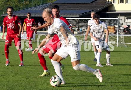 Fussball Kaerntner Liga.  Koettmannsdorf gegen SAK. Aner Mandzic  (Koettmannsdorf),  Hrvoje Jakovljevic   (SAK).  Klagenfurt, am 17.8.2025.
Foto. Kuess
www.qspictures.net
---
pressefotos, pressefotografie, kuess, qs, qspictures, sport, bild, bilder, bilddatenbank