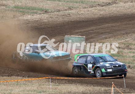 Auto Cross. Oesterreichische Staatsmeisterschaft 2025.
Markus Marcher, Michael Friedl,.  Meiselding, am 17.8.2025.
Foto: Kuess
www.qspictures.net
---
pressefotos, pressefotografie, kuess, qs, qspictures, sport, bild, bilder, bilddatenbank