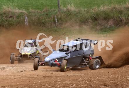 Auto Cross. Oesterreichische Staatsmeisterschaft 2025.
Elias Daxboeck, Lukas Rumpler.  Meiselding, am 17.8.2025.
Foto: Kuess
www.qspictures.net
---
pressefotos, pressefotografie, kuess, qs, qspictures, sport, bild, bilder, bilddatenbank
