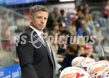 Eishockey Bundesliga. Testspiel. KAC gegen Grizzlys Wolfsburg. Trainer Kirk Furey (KAC) Klagenfurt, am 20.8.2025.
Foto: Kuess
www.qspictures.net
---
pressefotos, pressefotografie, kuess, qs, qspictures, sport, bild, bilder, bilddatenbank