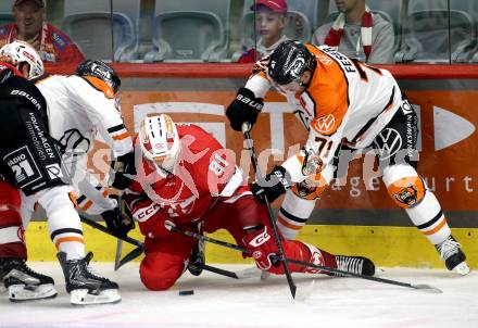 Eishockey Bundesliga. Testspiel. KAC gegen Grizzlys Wolfsburg. Finn Van Ee (KAC),  Justin Feser (Wolfsburg) Klagenfurt, am 20.8.2025.
Foto: Kuess
www.qspictures.net
---
pressefotos, pressefotografie, kuess, qs, qspictures, sport, bild, bilder, bilddatenbank