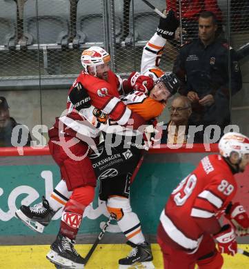 Eishockey Bundesliga. Testspiel. KAC gegen Grizzlys Wolfsburg. Jordan Murray (KAC), Julian Chrobot  (Wolfsburg) Klagenfurt, am 20.8.2025.
Foto: Kuess
www.qspictures.net
---
pressefotos, pressefotografie, kuess, qs, qspictures, sport, bild, bilder, bilddatenbank