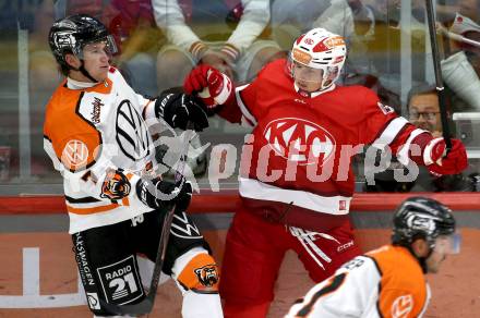 Eishockey Bundesliga. Testspiel. KAC gegen Grizzlys Wolfsburg. Maximilian Preiml (KAC), Jimmy Lambert  (Wolfsburg).  Klagenfurt, am 20.8.2025.
Foto: Kuess
www.qspictures.net
---
pressefotos, pressefotografie, kuess, qs, qspictures, sport, bild, bilder, bilddatenbank