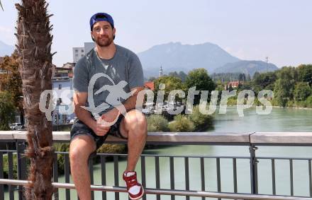 Eishockey Bundesliga. Interview Nick Hutchison (VSV).  Villach, am 13.8.2025.
Foto: Kuess
www.qspictures.net
---
pressefotos, pressefotografie, kuess, qs, qspictures, sport, bild, bilder, bilddatenbank