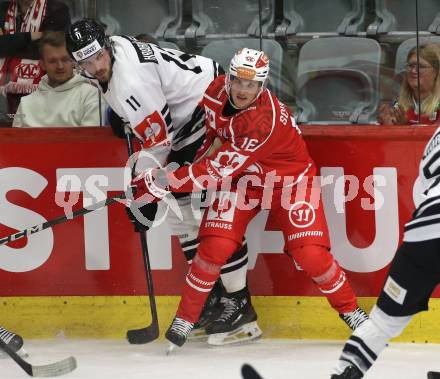 Eishockey Champions Hockey League. CHL. KAC gegen Sparta Prague.  Simeon Schwinger (KAC), Krystof Hrabik  (Prag). Klagenfurt, am 28.8.2025.
Foto: Kuess
www.qspictures.net
---
pressefotos, pressefotografie, kuess, qs, qspictures, sport, bild, bilder, bilddatenbank