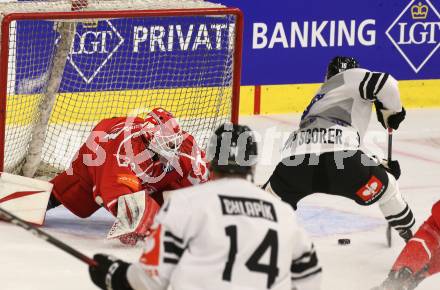Eishockey Champions Hockey League. CHL. KAC gegen Sparta Prague. Florian Vorauer  (KAC), Maertins Dzierkals   (Prag). Klagenfurt, am 28.8.2025.
Foto: Kuess
www.qspictures.net
---
pressefotos, pressefotografie, kuess, qs, qspictures, sport, bild, bilder, bilddatenbank