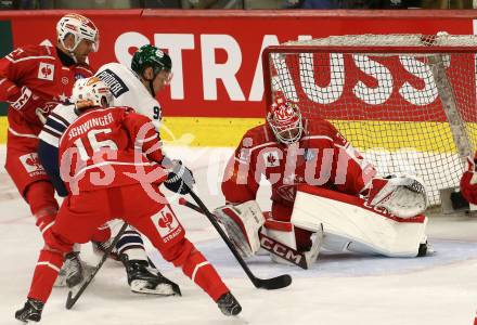 Eishockey Champions Hockey League. CHL. KAC gegen Eisbaeren Berlin. Simeon Schwinger, Sebastian Dahm  (KAC),  Leonhard Pfoederl (Berlin). Klagenfurt, am 30.8.2025.
Foto: Kuess
www.qspictures.net
---
pressefotos, pressefotografie, kuess, qs, qspictures, sport, bild, bilder, bilddatenbank